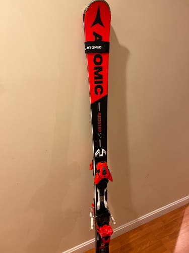 Atomic S7 skis 163cm