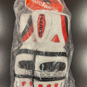 White New Large Auclair Gloves