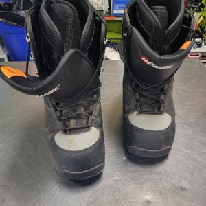 Used The House M1 Boots Senior 12 Men's Snowboard Boots