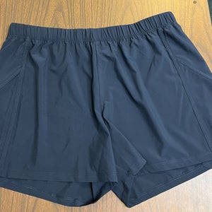 New Asics Womens 3in Woven Shorts -- Womens Large