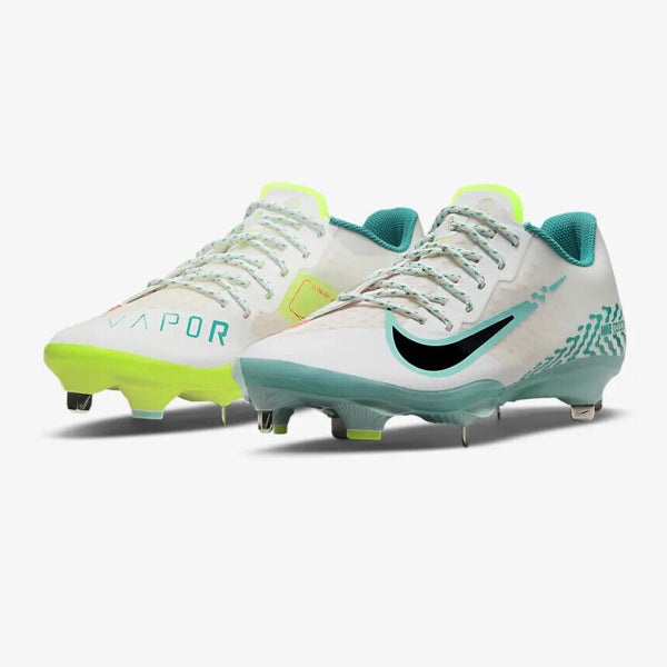 Nike Men's React Vapor Ultrafly Elite 4 Baseball Cleats in White, Size: 7.5 | Da0701-104