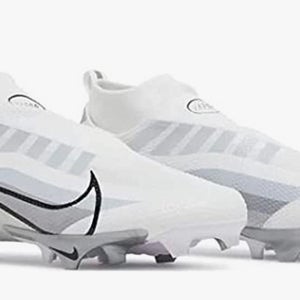Used Nike Vapor Edge Pro 360 Cleats; Color: White/Silver; Size: Mens 11.5