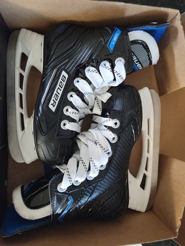 Youth Used Bauer MS1 Hockey Skates Regular Width Size 10