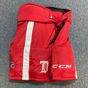 Detroit Red Wings Centennial Classic Large CCM HP70 Hockey Pants