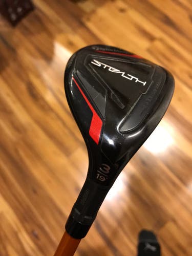 TaylorMade Stealth Rescue 3-19* Hybrid Extra Stiff Graphite Design Tour AD DI
