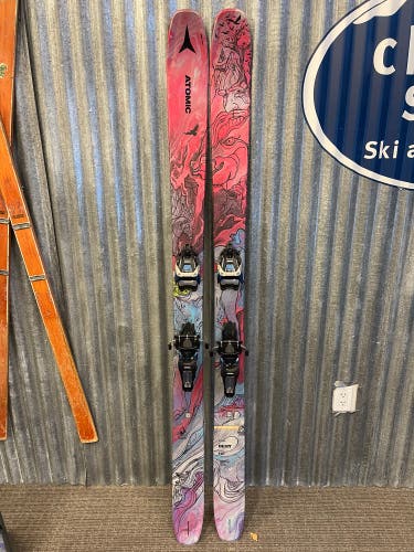 2023 Atomic Bent 110 Skis