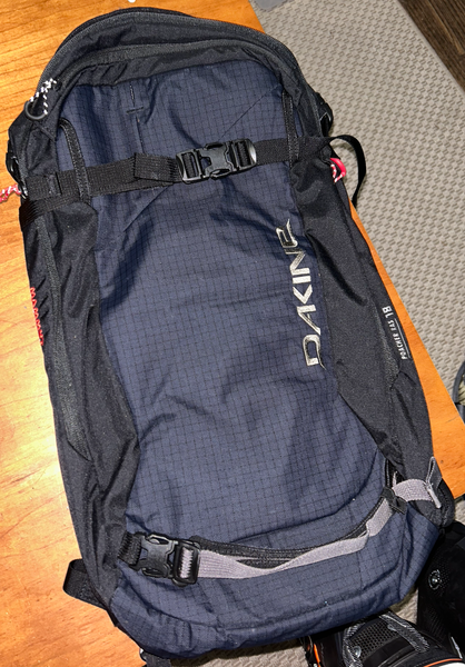 Black Used Men's Small / Medium Dakine Backpack