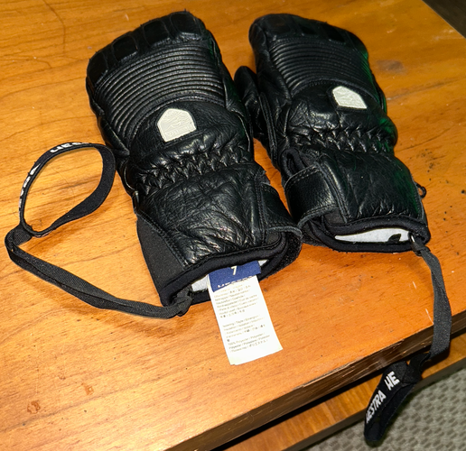 Hestra Fall line MItten Size 7