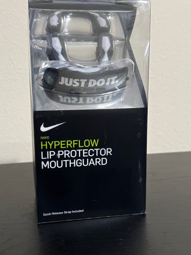 Nike Unisex Hyperflow Lip Protector Mouthguard Adult AC4071-027 Black/White