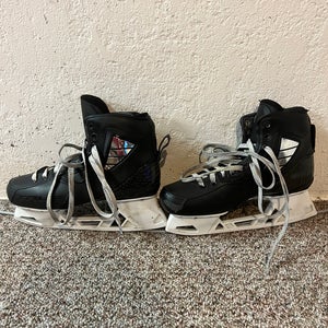 Used True  Size 11/11.5 2 Piece Hockey Goalie Skates *NO STEEL*