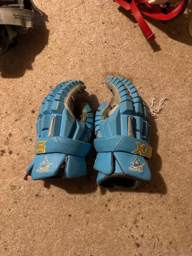 Used Player's STX 13" Surgeon RZR Lacrosse Gloves