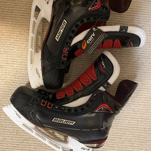 Senior New Bauer Vapor 1X Hockey Skates Regular Width Size 11