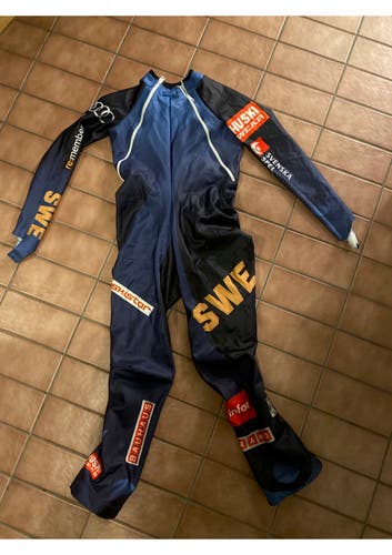 Unisex Used Medium Ski Suit FIS Legal