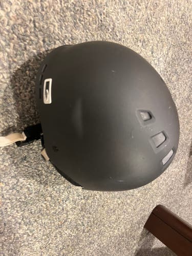 Medium Smith Ski Helmet
