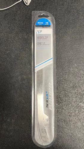 New Bauer Tuuk LS2 306 mm (Size 12)