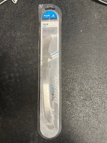 New Bauer Tuuk LS2 246 mm (Size 5)
