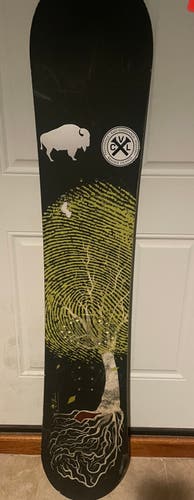 Unisex  Arbor All Mountain Directional Twin Formula Rocker Snowboard