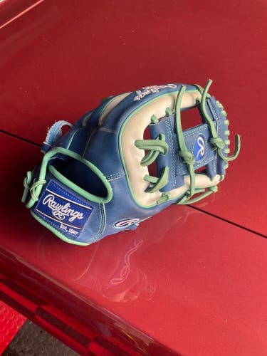 Infield 11.5" Heart of the Hide Baseball Glove