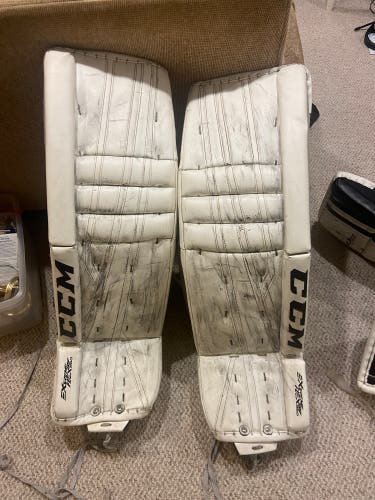 Used 35" CCM  Extreme Flex 860 Goalie Leg Pads