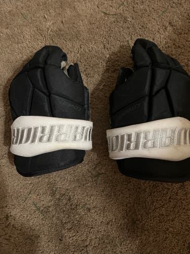 Custom Warrior 12" Qre pro Junior Reign Gloves