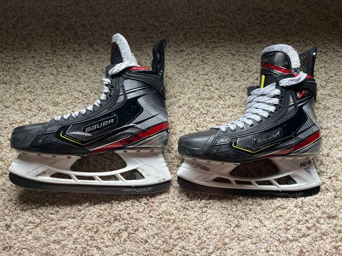 Used Bauer Extra Wide Width  Size 9 Vapor 2X Pro Hockey Skates