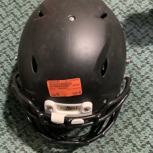 Used Schutt Vengeance Md Football Helmets