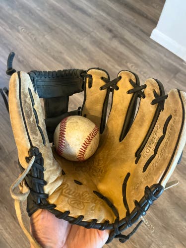 Rawlings 11” gold glove baseball glove