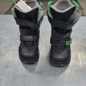 Used Burton Progression Xs Junior 03 Boys' Snowboard Boots