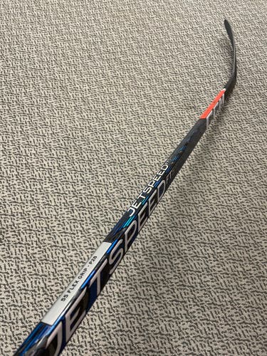 CCM Blue FT5 Pro 55 flex P28 curve right hand stick