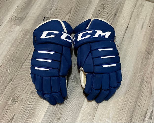 CCM 4R Pro2 Gloves