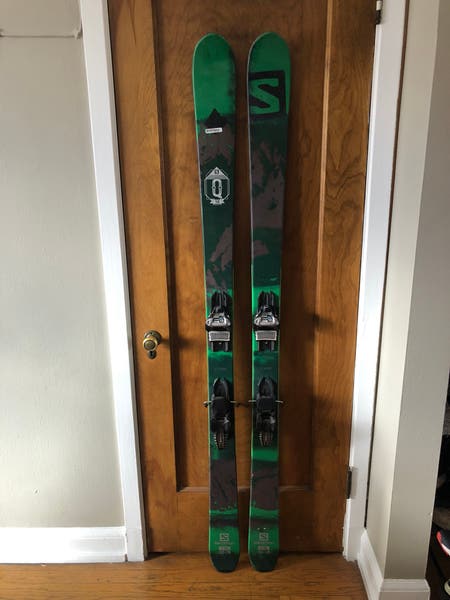 salomon all mountain q90 skis QST All-Mountain Gravity Coalition reinforced construction makes it effortless to go up while warranting the stability and reliability needed on the way down STANCE PRO 90 Alpine Skis