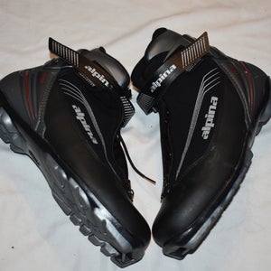 Alpina TR50 NNN Cross Country Ski Boots, Size 45 - Great Condition!