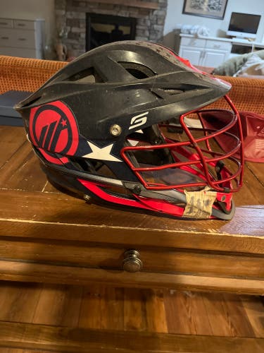 Showtime ‘19 helmet