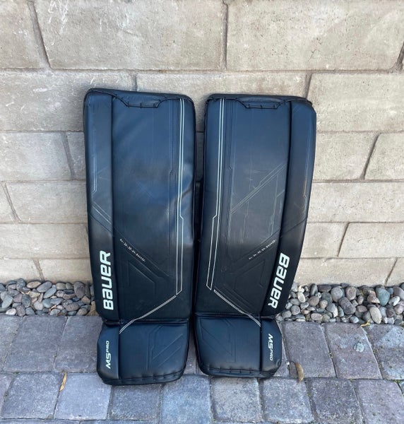 Bauer m5 pro goalie pads