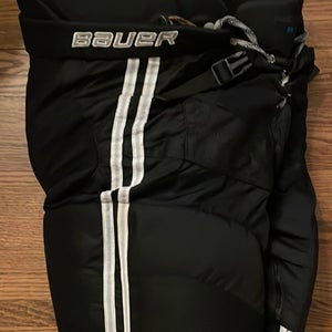 Used XL Bauer Nexus 800 Hockey Pants