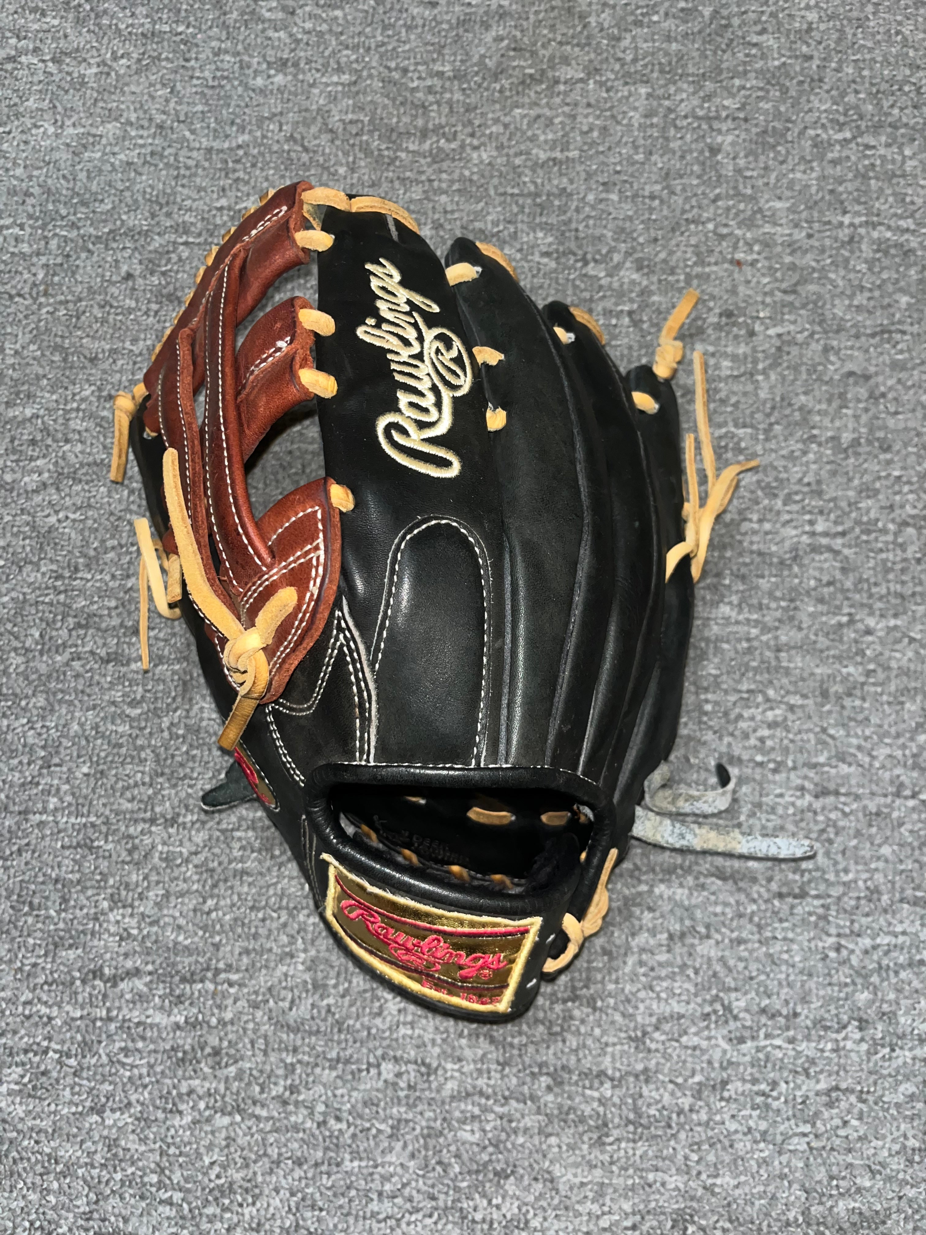 Rawlings Heart Of The Hide 11.25” Baby Blue/Gold | SidelineSwap