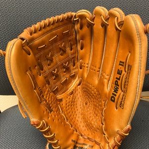 Re-laced/reconditioned SSK Outfield Glove-13’ RHT