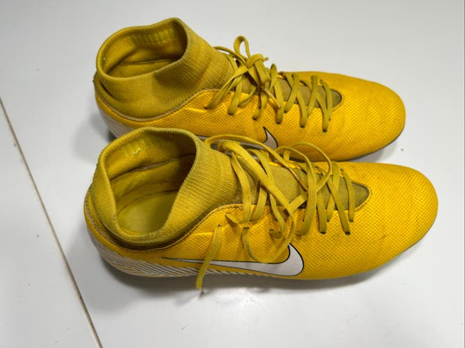 Nike Mercurial Superfly 6 Soccer Cleats - Size 7.5 Mens