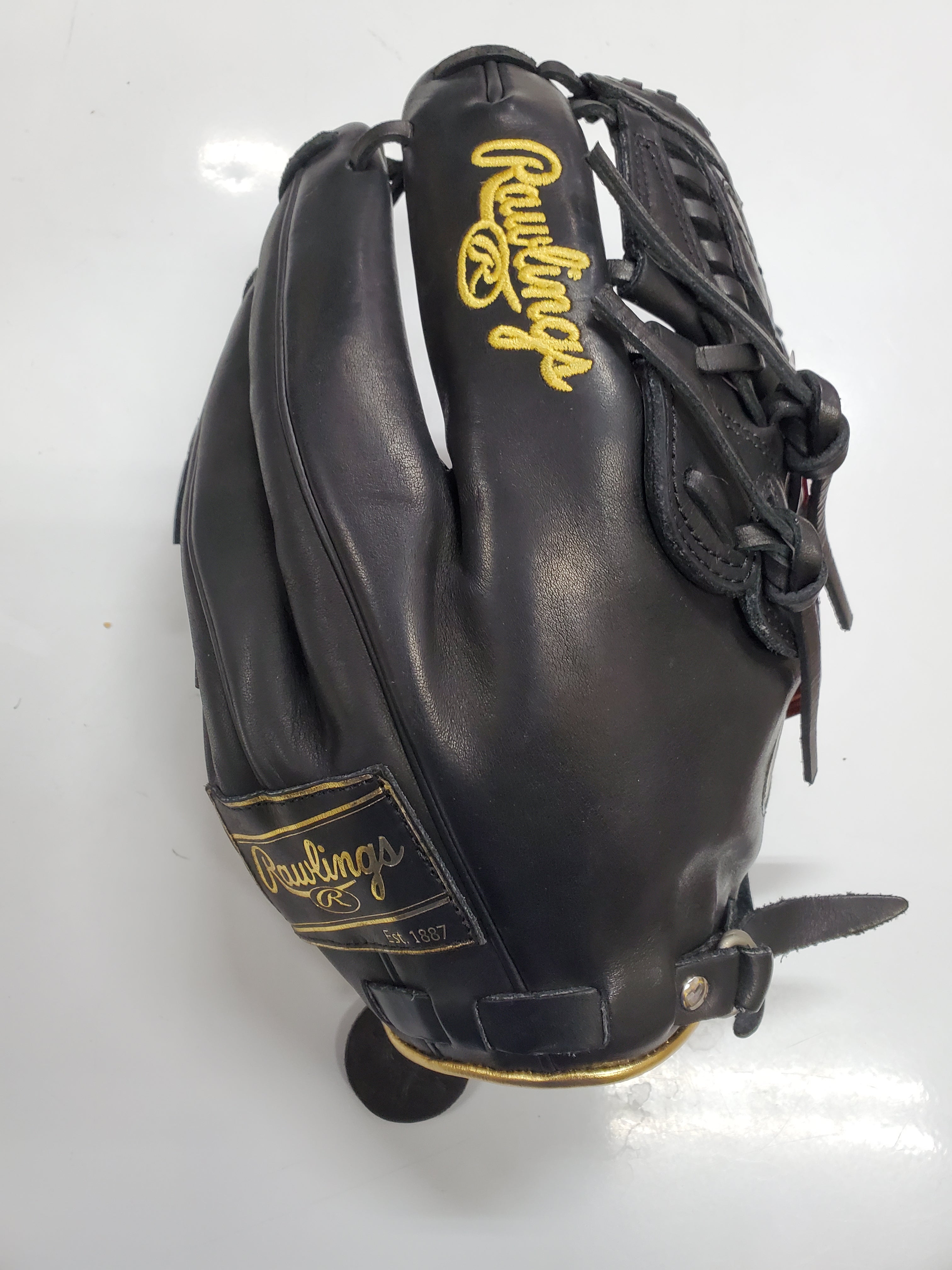 Rawlings RPRO206F-30C Heart of the Hide 12 Inch Pitcher Glove