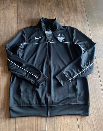 Pending New Nike Bundle