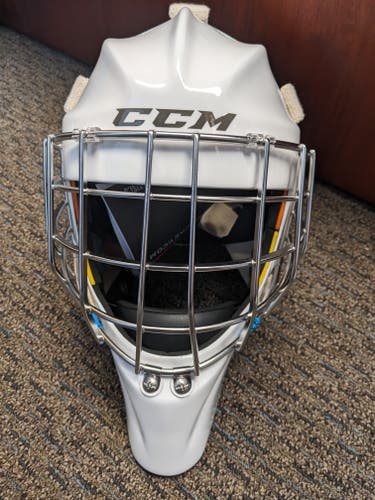 Senior New CCM Pro Goalie Mask Medium