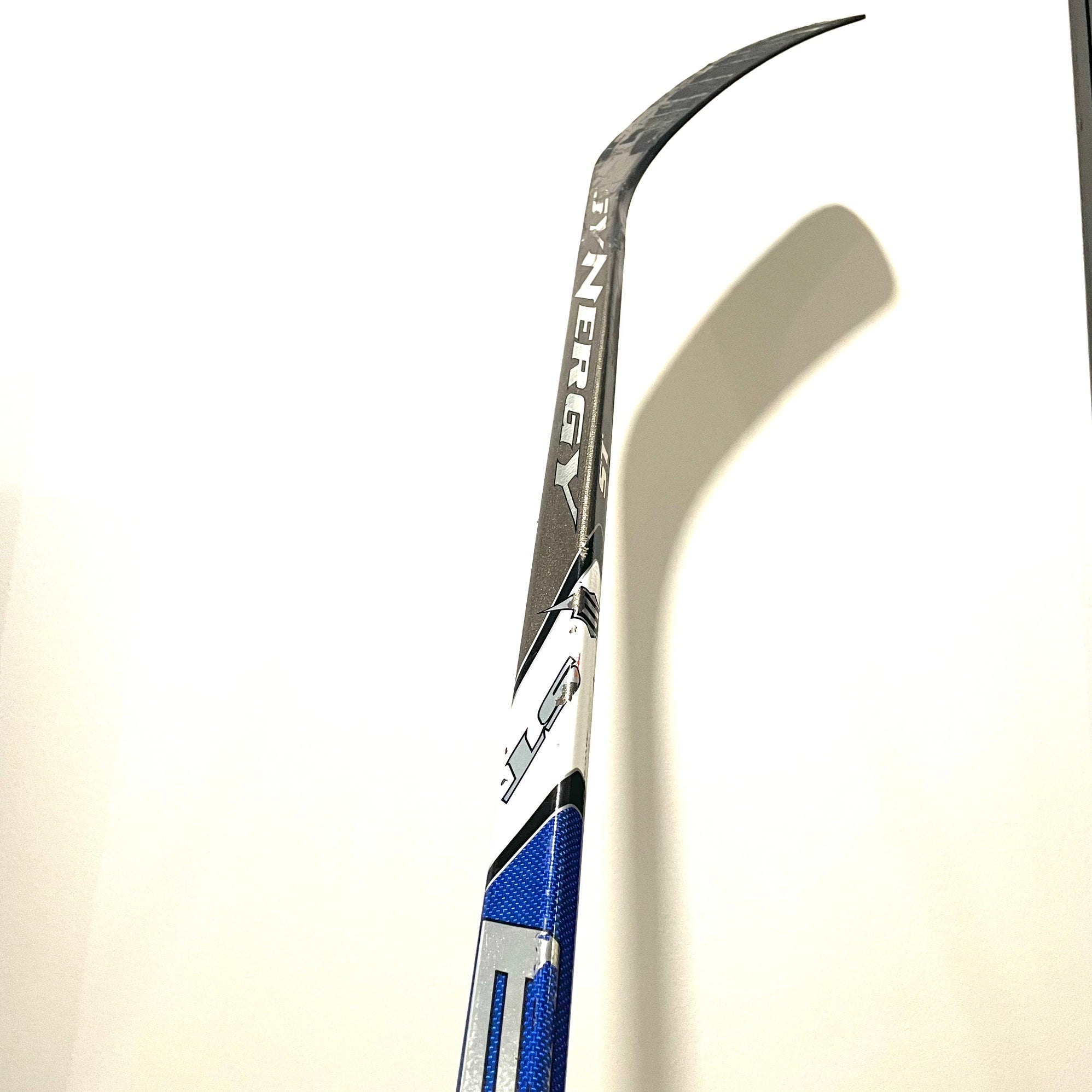 Easton Synergy One-Piece Composite Hockey Stick- Senior