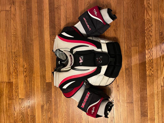 Used Small Vaughn  Ventus LT80 Goalie Chest Protector