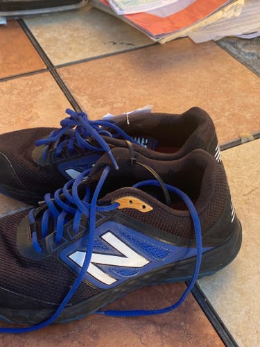 Blue Used Adult Men's Size 10 (Women's 11) Turf Cleats New Balance Low Top 3000v4