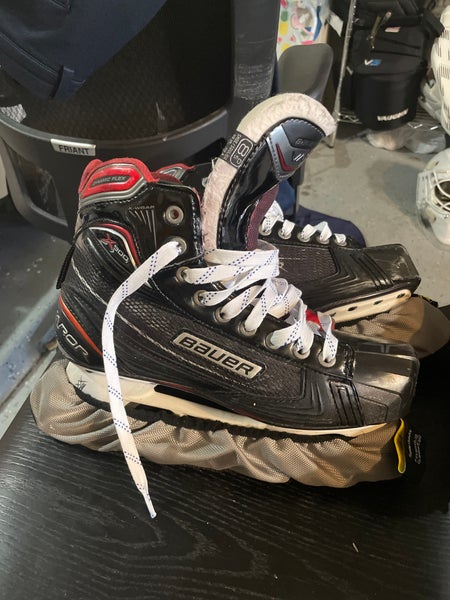 Used Bauer Regular Width Size 8.5 vapor x900 Hockey Goalie Skates