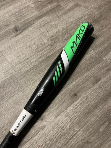 Used 2016 Composite (-11) 17 oz 28" Mako Bat