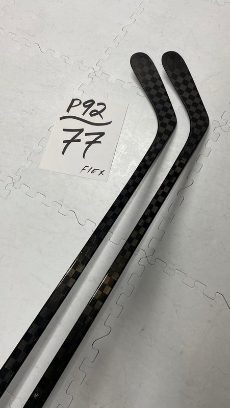 Senior(2x)Left P92 77 Flex PROBLACKSTOCK Pro Stock Nexus 2N Pro Hockey Stick