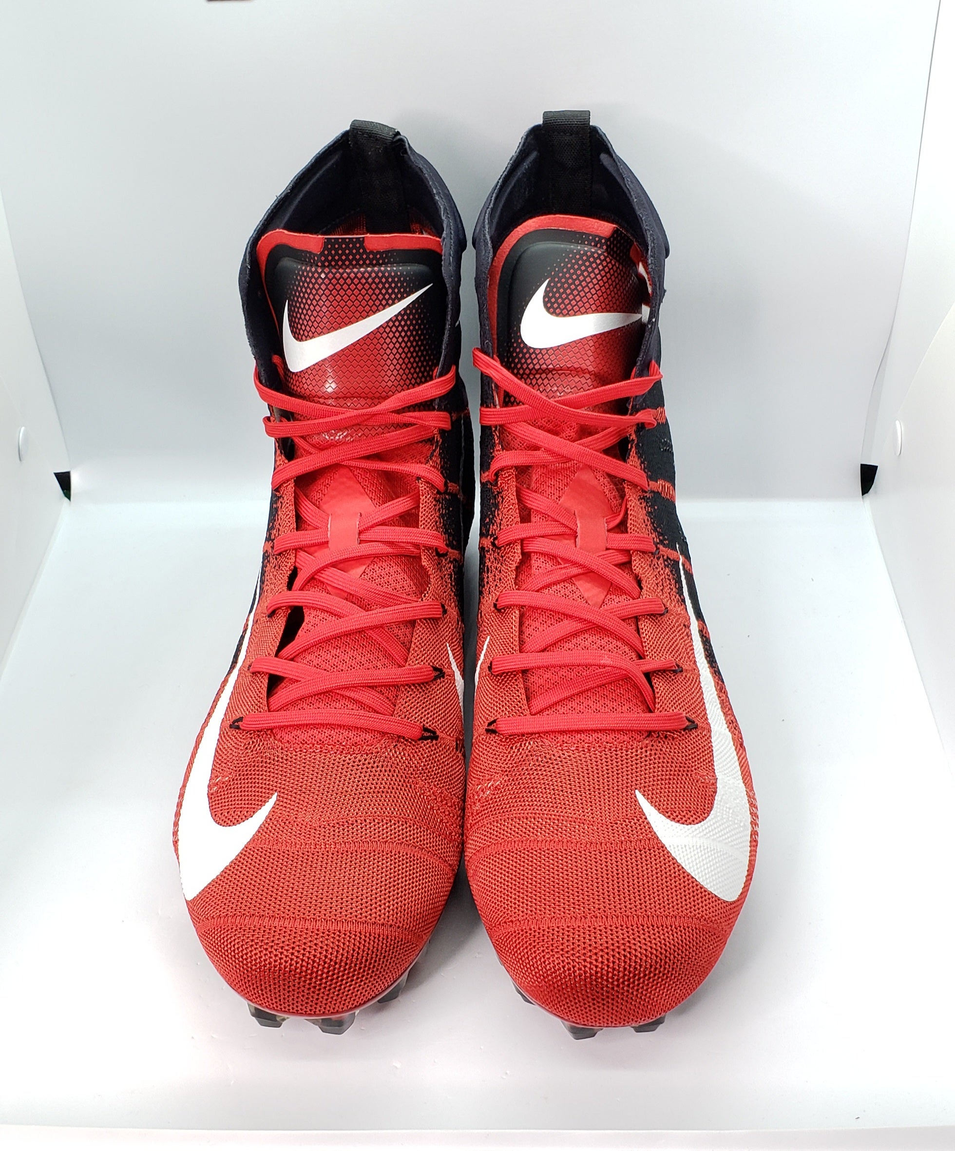 Nike Vapor Untouchable 3 Elite Football Cleats Black Red AO3006-060 Size  11.5