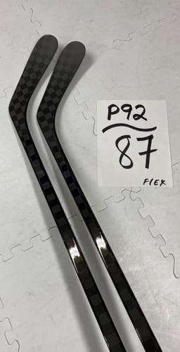 Senior(2x)Right P92 87 PROBLACKSTOCK Flex Nexus 2N Pro Hockey Stick