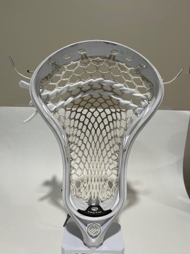 Used Attack & Midfield Strung Kinetik Head
